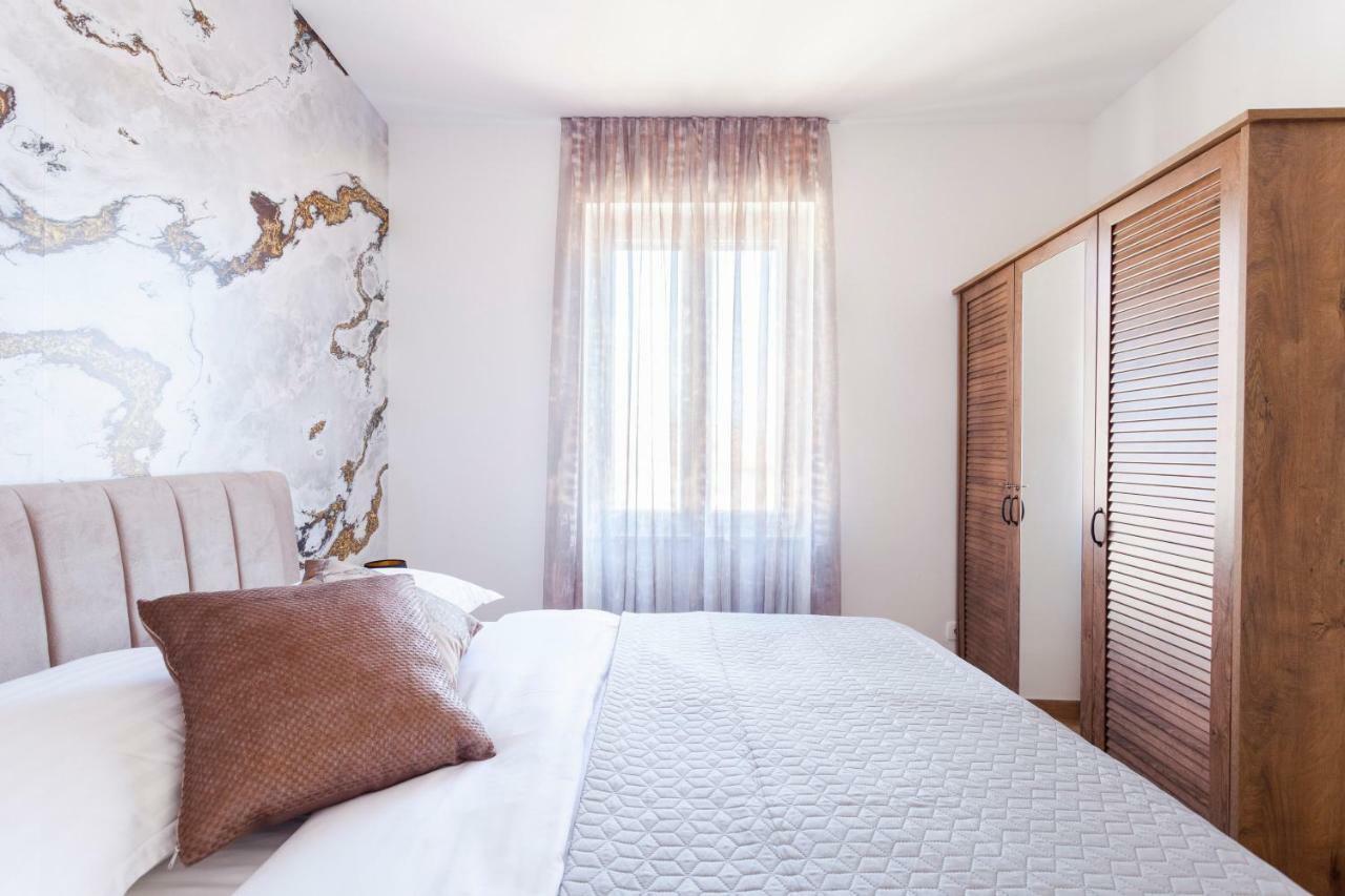 Cozy Apartment Lile In The Heart Of Old Town 斯普利特 外观 照片